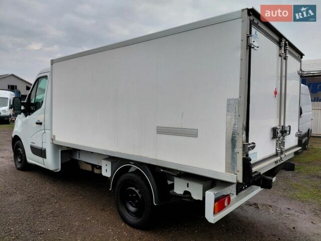 Белый Рено Мастер, объемом двигателя 2.3 л и пробегом 263 тыс. км за 14600 $, фото 62 на Automoto.ua