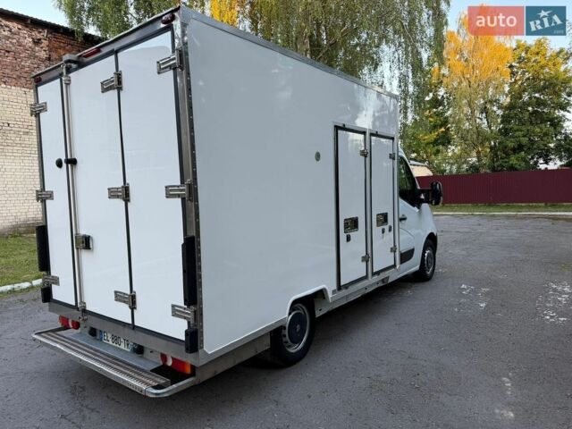 Белый Рено Мастер, объемом двигателя 2.3 л и пробегом 212 тыс. км за 17600 $, фото 11 на Automoto.ua