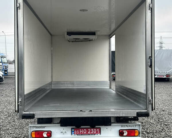 Белый Рено Мастер, объемом двигателя 2.3 л и пробегом 225 тыс. км за 23300 $, фото 6 на Automoto.ua