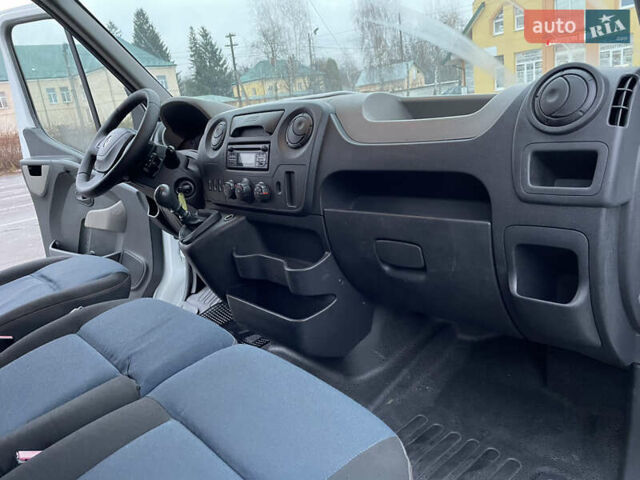Белый Рено Мастер, объемом двигателя 2.3 л и пробегом 388 тыс. км за 21450 $, фото 39 на Automoto.ua