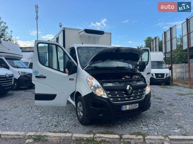 Белый Рено Мастер, объемом двигателя 2.3 л и пробегом 235 тыс. км за 18900 $, фото 19 на Automoto.ua