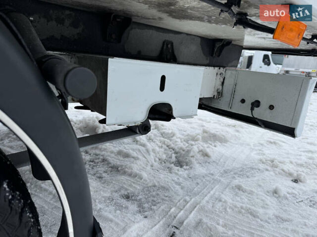 Белый Рено Мастер, объемом двигателя 2.3 л и пробегом 170 тыс. км за 22700 $, фото 8 на Automoto.ua