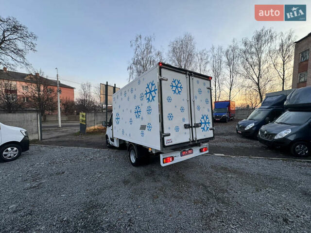 Білий Рено Мастєр, об'ємом двигуна 0 л та пробігом 245 тис. км за 21900 $, фото 12 на Automoto.ua