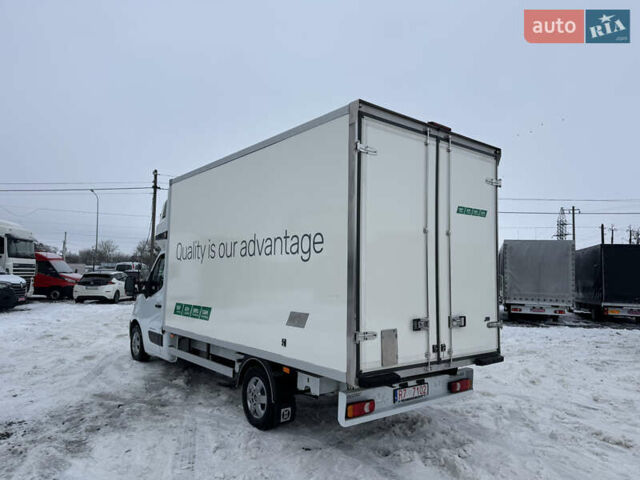 Белый Рено Мастер, объемом двигателя 2.3 л и пробегом 170 тыс. км за 22700 $, фото 4 на Automoto.ua