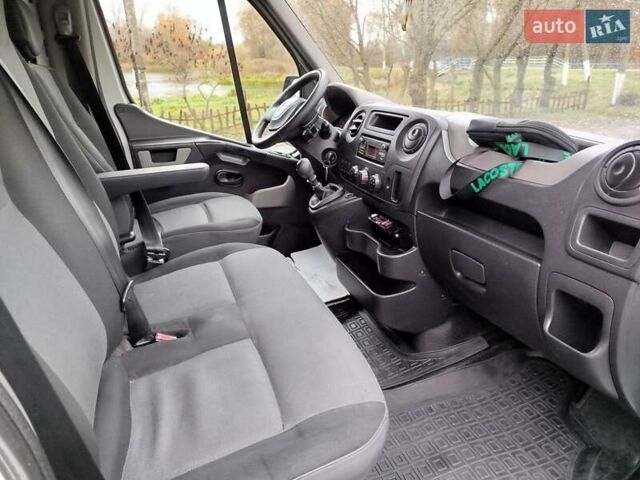 Рено Мастер 2016 в Конотопе на Automoto.ua Белый Рено Мастер, объемом двигателя 2.3 л и пробегом 370 тыс. км за 15700 $, фото 10 на Automoto.ua