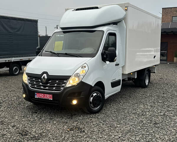 Белый Рено Мастер, объемом двигателя 2.3 л и пробегом 225 тыс. км за 23300 $, фото 1 на Automoto.ua