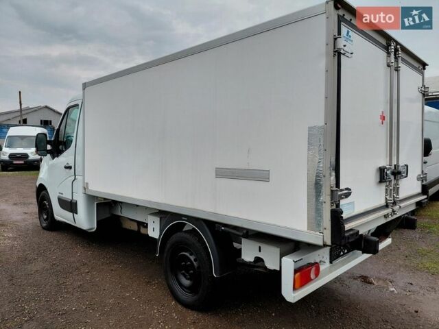 Белый Рено Мастер, объемом двигателя 2.3 л и пробегом 263 тыс. км за 14600 $, фото 7 на Automoto.ua