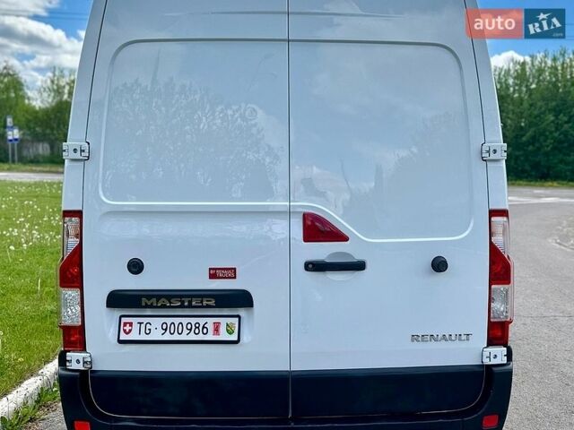 Белый Рено Мастер, объемом двигателя 2.3 л и пробегом 307 тыс. км за 18850 $, фото 8 на Automoto.ua