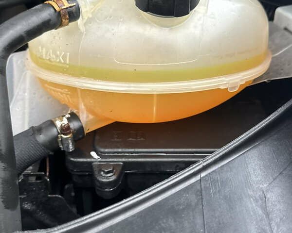 Белый Рено Мастер, объемом двигателя 2.3 л и пробегом 225 тыс. км за 23300 $, фото 18 на Automoto.ua