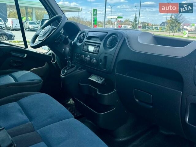 Белый Рено Мастер, объемом двигателя 2.3 л и пробегом 296 тыс. км за 18750 $, фото 23 на Automoto.ua