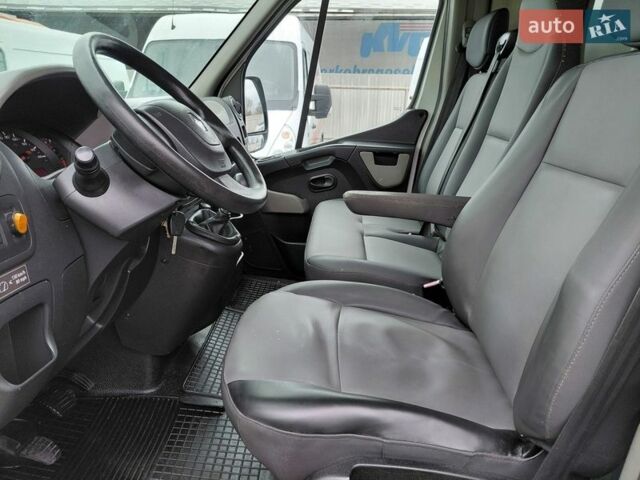 Белый Рено Мастер, объемом двигателя 2.3 л и пробегом 263 тыс. км за 14600 $, фото 57 на Automoto.ua
