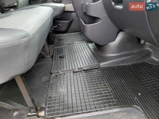 Белый Рено Мастер, объемом двигателя 2.3 л и пробегом 263 тыс. км за 14600 $, фото 43 на Automoto.ua