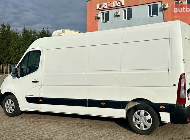 Белый Рено Мастер, объемом двигателя 2.3 л и пробегом 296 тыс. км за 18750 $, фото 6 на Automoto.ua