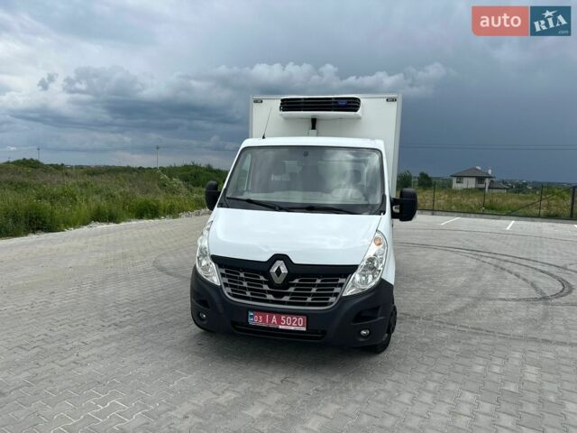 Белый Рено Мастер, объемом двигателя 2.3 л и пробегом 270 тыс. км за 22900 $, фото 1 на Automoto.ua