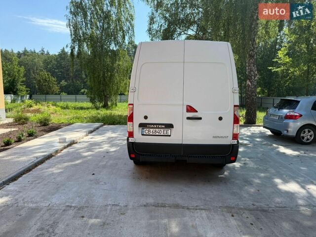 Белый Рено Мастер, объемом двигателя 2.3 л и пробегом 337 тыс. км за 13600 $, фото 5 на Automoto.ua