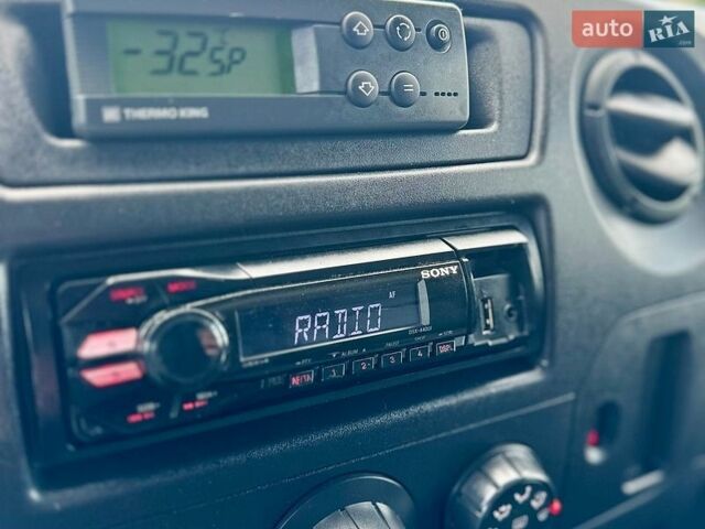 Белый Рено Мастер, объемом двигателя 2.3 л и пробегом 307 тыс. км за 18850 $, фото 23 на Automoto.ua