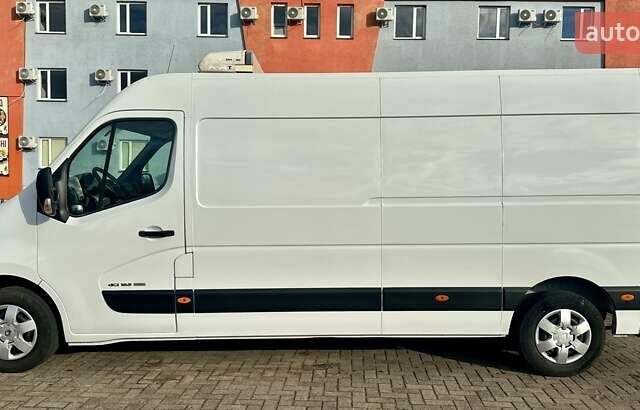 Білий Рено Мастєр, об'ємом двигуна 2.3 л та пробігом 296 тис. км за 18750 $, фото 4 на Automoto.ua