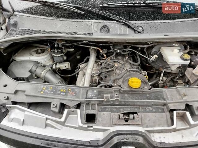 Рено Мастер 2016 в Конотопе на Automoto.ua Белый Рено Мастер, объемом двигателя 2.3 л и пробегом 370 тыс. км за 15700 $, фото 22 на Automoto.ua