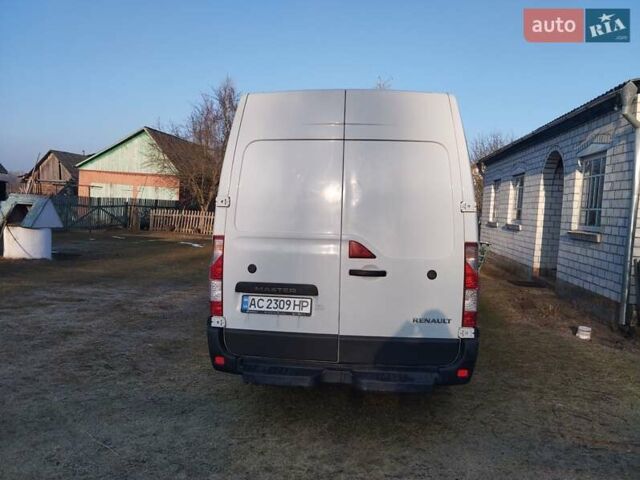 Белый Рено Мастер, объемом двигателя 2.3 л и пробегом 390 тыс. км за 16500 $, фото 1 на Automoto.ua