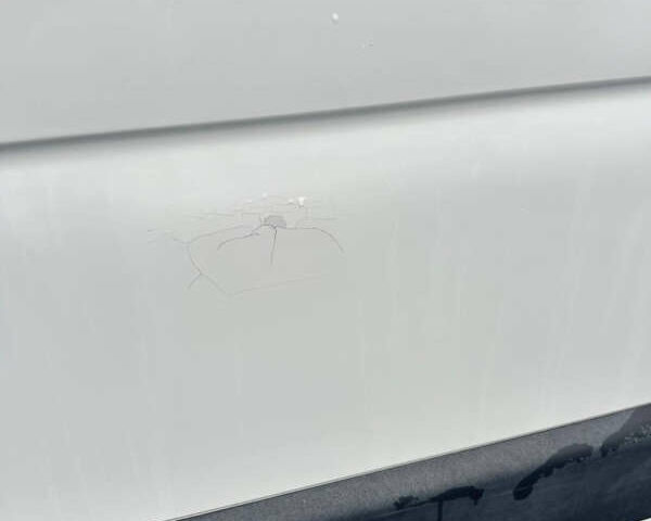 Белый Рено Мастер, объемом двигателя 2.3 л и пробегом 252 тыс. км за 14500 $, фото 4 на Automoto.ua