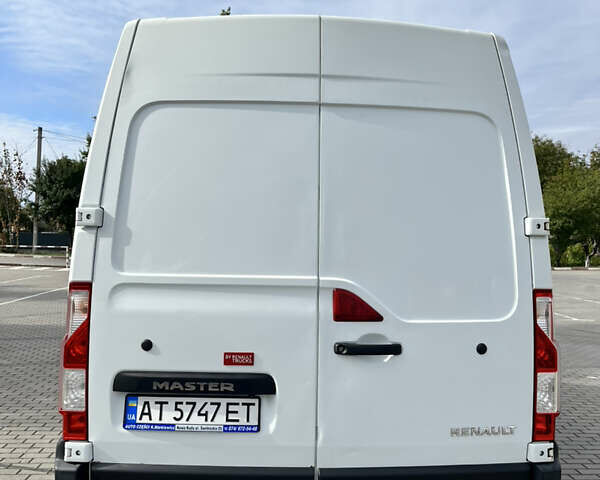 Білий Рено Мастєр, об'ємом двигуна 2.3 л та пробігом 283 тис. км за 16600 $, фото 5 на Automoto.ua