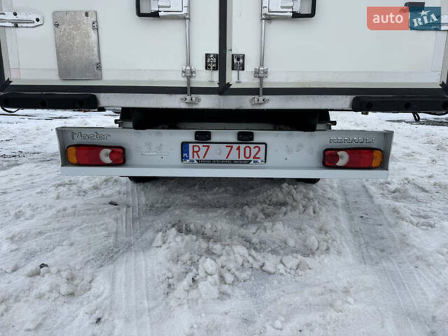 Белый Рено Мастер, объемом двигателя 2.3 л и пробегом 170 тыс. км за 22700 $, фото 32 на Automoto.ua