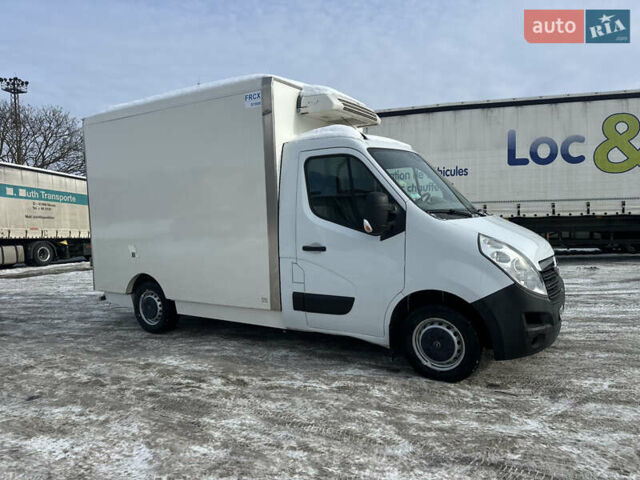 Белый Рено Мастер, объемом двигателя 2.3 л и пробегом 346 тыс. км за 16999 $, фото 3 на Automoto.ua
