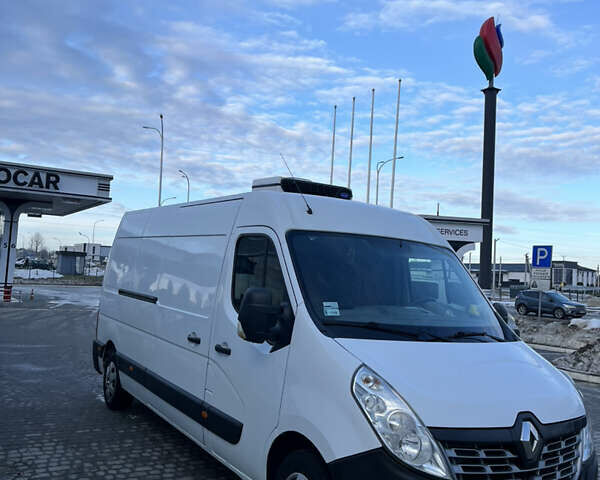 Белый Рено Мастер, объемом двигателя 2.3 л и пробегом 317 тыс. км за 17499 $, фото 2 на Automoto.ua