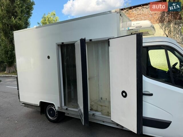 Белый Рено Мастер, объемом двигателя 2.3 л и пробегом 220 тыс. км за 17800 $, фото 14 на Automoto.ua