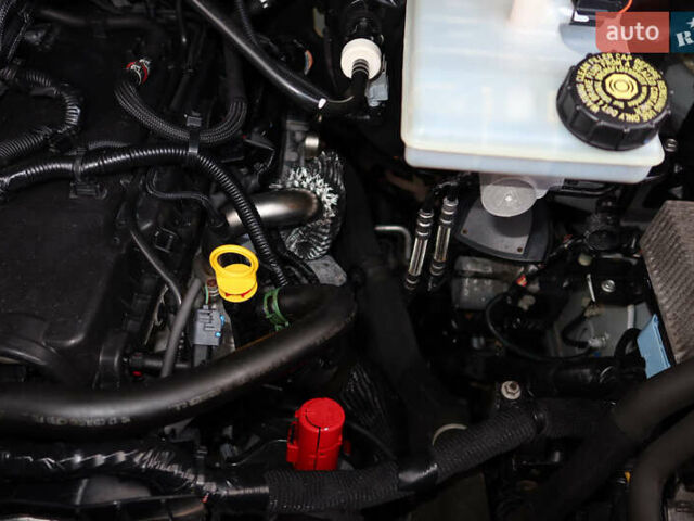 Білий Рено Мастєр, об'ємом двигуна 2.3 л та пробігом 250 тис. км за 27800 $, фото 88 на Automoto.ua