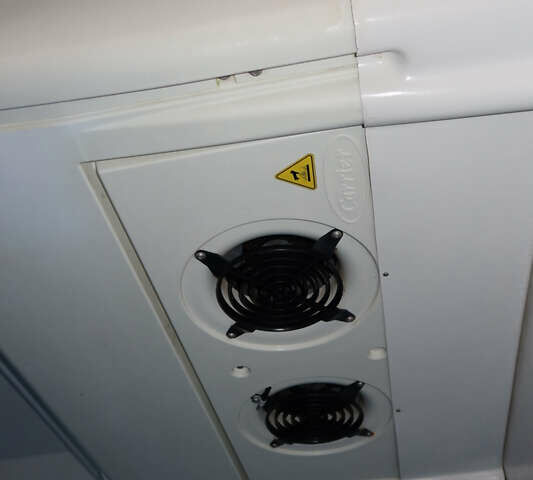 Білий Рено Мастєр, об'ємом двигуна 2.3 л та пробігом 250 тис. км за 27800 $, фото 68 на Automoto.ua