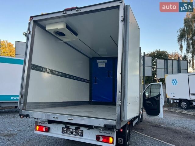 Белый Рено Мастер, объемом двигателя 2.3 л и пробегом 225 тыс. км за 20900 $, фото 16 на Automoto.ua