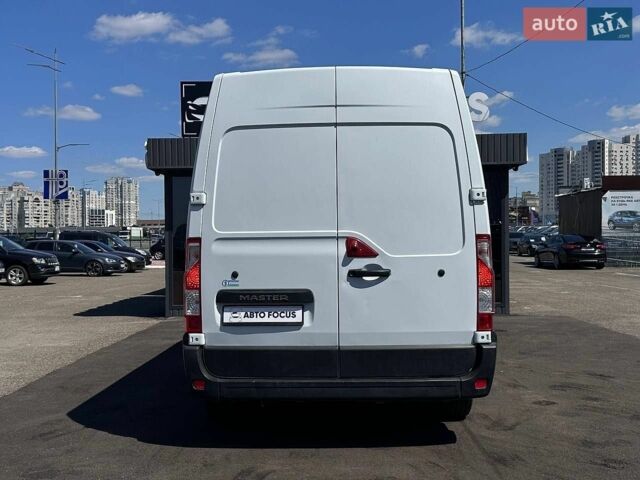 Белый Рено Мастер, объемом двигателя 2.3 л и пробегом 261 тыс. км за 17990 $, фото 6 на Automoto.ua