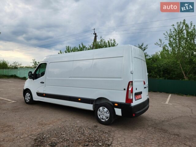 Белый Рено Мастер, объемом двигателя 2.3 л и пробегом 217 тыс. км за 21500 $, фото 4 на Automoto.ua