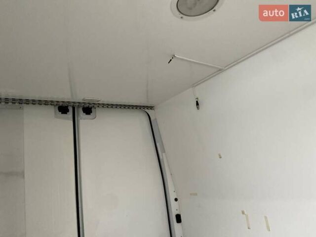 Белый Рено Мастер, объемом двигателя 2.3 л и пробегом 186 тыс. км за 17350 $, фото 18 на Automoto.ua