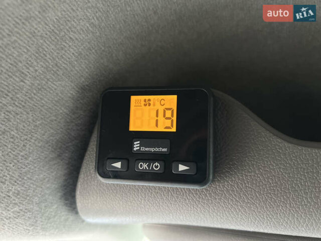 Білий Рено Мастєр, об'ємом двигуна 2.3 л та пробігом 250 тис. км за 18500 $, фото 44 на Automoto.ua