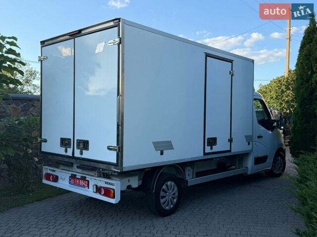 Белый Рено Мастер, объемом двигателя 2.3 л и пробегом 295 тыс. км за 18300 $, фото 21 на Automoto.ua
