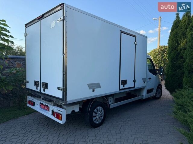 Белый Рено Мастер, объемом двигателя 2.3 л и пробегом 295 тыс. км за 18300 $, фото 23 на Automoto.ua