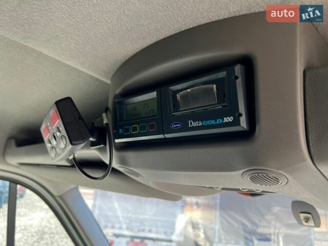 Білий Рено Мастєр, об'ємом двигуна 2.3 л та пробігом 310 тис. км за 23000 $, фото 36 на Automoto.ua
