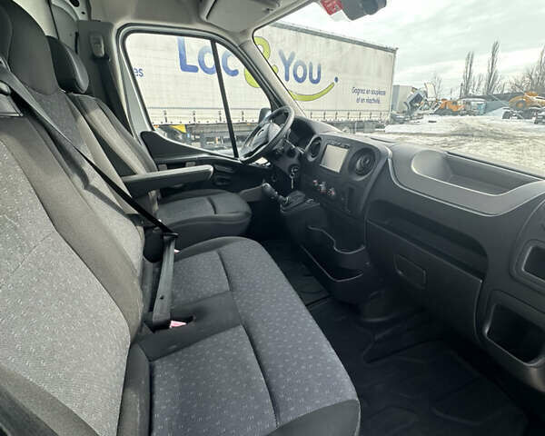 Білий Рено Мастєр, об'ємом двигуна 2.3 л та пробігом 346 тис. км за 19399 $, фото 13 на Automoto.ua