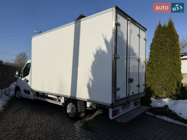 Белый Рено Мастер, объемом двигателя 2.3 л и пробегом 279 тыс. км за 18400 $, фото 29 на Automoto.ua