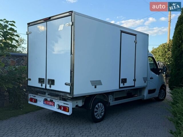 Белый Рено Мастер, объемом двигателя 2.3 л и пробегом 295 тыс. км за 18300 $, фото 22 на Automoto.ua