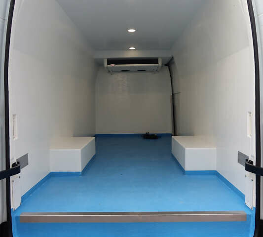 Білий Рено Мастєр, об'ємом двигуна 2.3 л та пробігом 250 тис. км за 27800 $, фото 96 на Automoto.ua