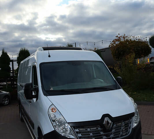 Білий Рено Мастєр, об'ємом двигуна 2.3 л та пробігом 250 тис. км за 27800 $, фото 3 на Automoto.ua