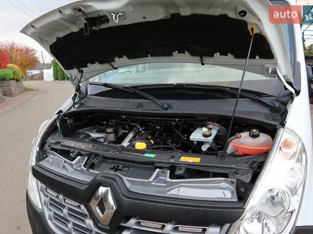 Білий Рено Мастєр, об'ємом двигуна 2.3 л та пробігом 250 тис. км за 27800 $, фото 84 на Automoto.ua