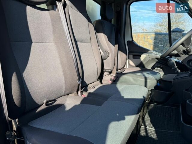 Белый Рено Мастер, объемом двигателя 2.3 л и пробегом 279 тыс. км за 18500 $, фото 48 на Automoto.ua