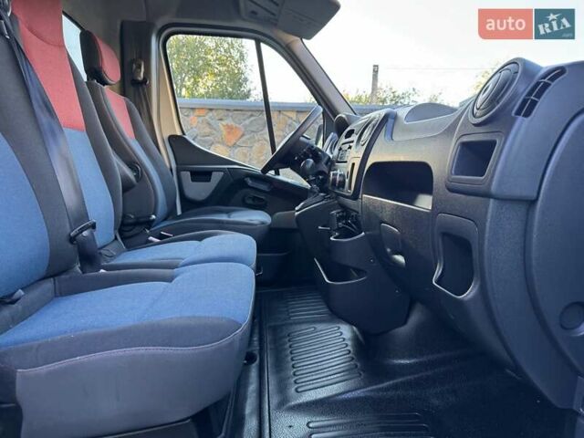 Белый Рено Мастер, объемом двигателя 2.3 л и пробегом 348 тыс. км за 18900 $, фото 39 на Automoto.ua