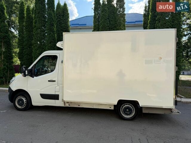 Белый Рено Мастер, объемом двигателя 2.3 л и пробегом 220 тыс. км за 17800 $, фото 5 на Automoto.ua