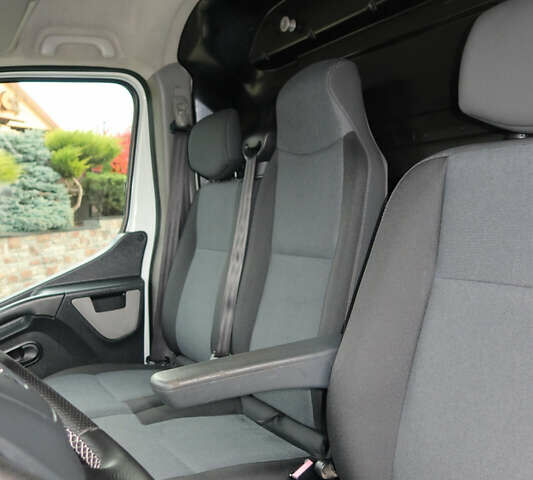 Білий Рено Мастєр, об'ємом двигуна 2.3 л та пробігом 250 тис. км за 27800 $, фото 28 на Automoto.ua