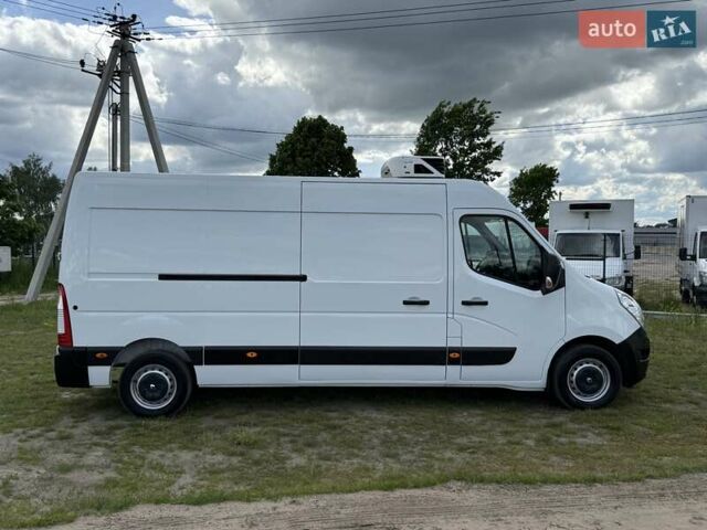 Белый Рено Мастер, объемом двигателя 2.3 л и пробегом 229 тыс. км за 21700 $, фото 5 на Automoto.ua
